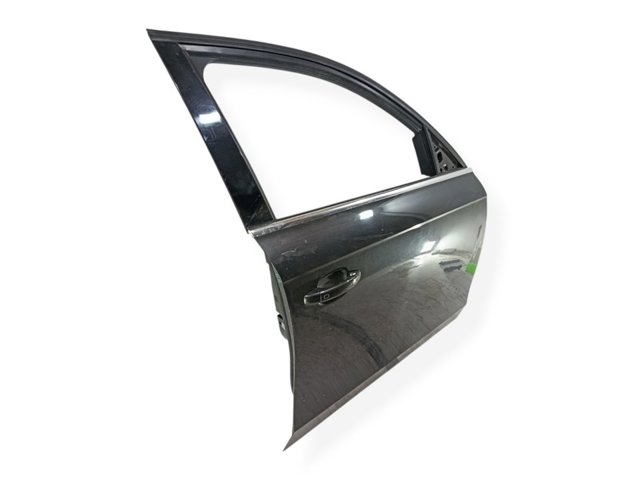 8K0831052J Puerta delantera derecha  en stock Granada
