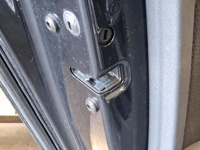 VAG 8K0839015 Cerradura de puerta trasera izquierda  disponible España