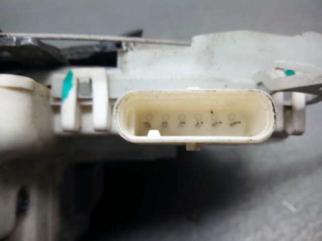 8K0839015C Cerradura de puerta trasera izquierda comprar Almería