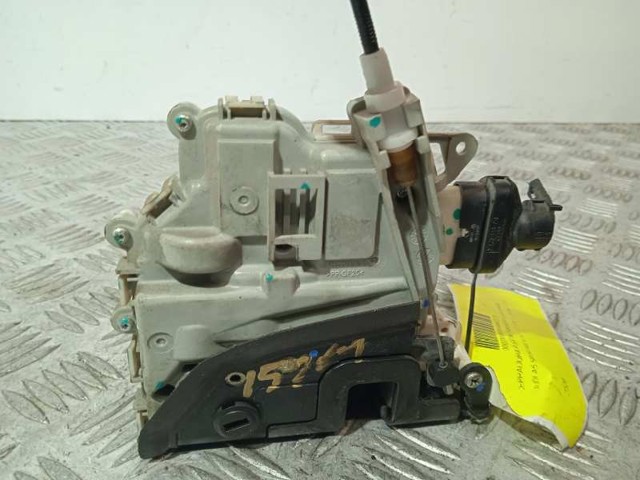8K0839015C VAG Cerradura de puerta trasera izquierda  comprar en Oviedo