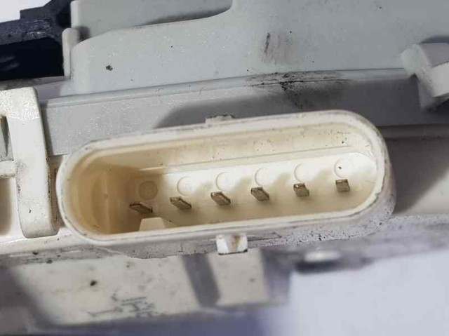 VAG 8K0839015C Cerradura de puerta trasera izquierda  disponible Lugo