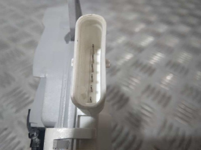 VAG 8K0839015C Cerradura de puerta trasera izquierda  comprar en Albacete