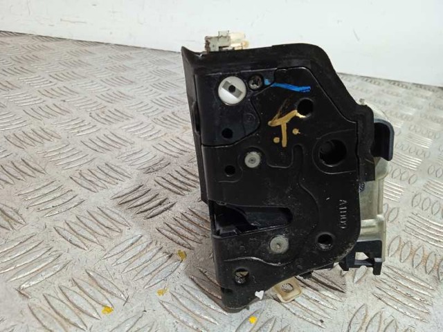 8K0839016C Cerradura de la puerta trasera derecha  disponible Burgos