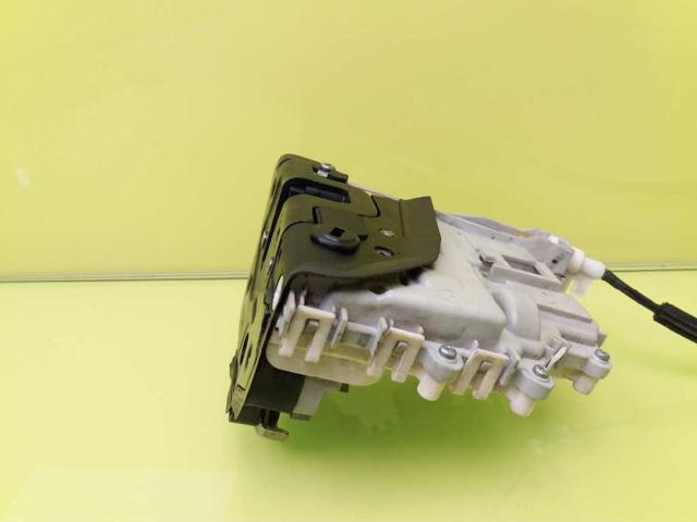 8K0839016C Cerradura de la puerta trasera derecha  comprar en Pontevedra
