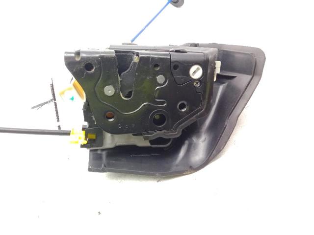 VAG 8K0839016G Cerradura de la puerta trasera derecha  en stock Terrassa