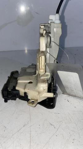 8K0839016G Cerradura de la puerta trasera derecha  en stock Granada
