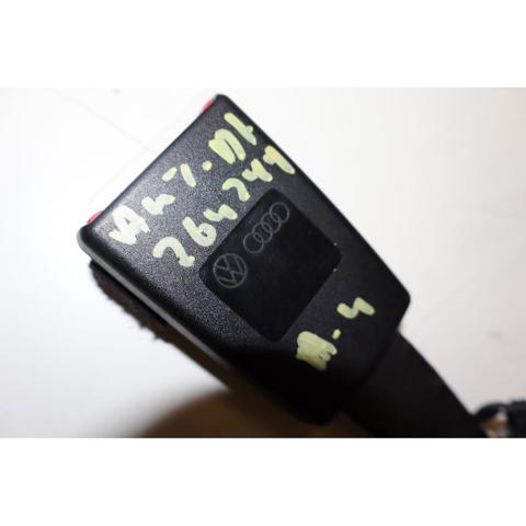 8K0857755F Palanca de bloqueo del cinturón de seguridad delantero  disponible Málaga