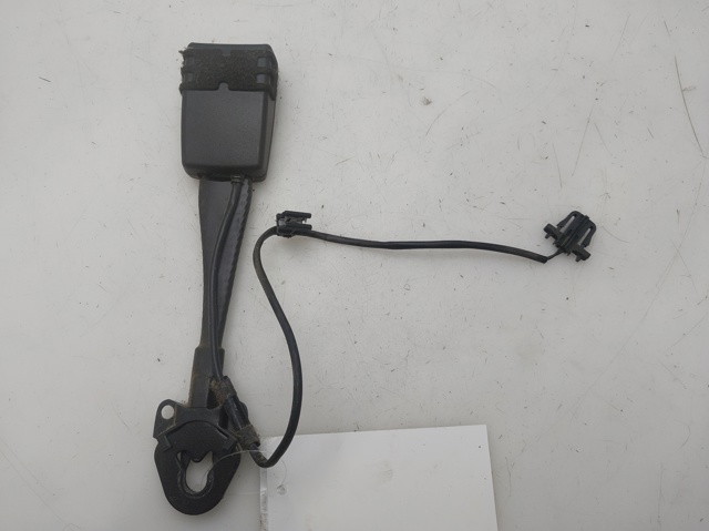 8K0857755F Palanca de bloqueo del cinturón de seguridad delantero  en stock Granada