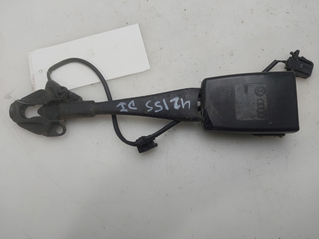 8K0857755F VAG Palanca de bloqueo del cinturón de seguridad delantero  en stock Huelva