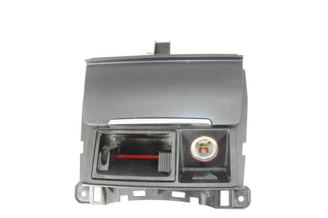 8K0857951 Cenicero de la consola central  disponible Burgos
