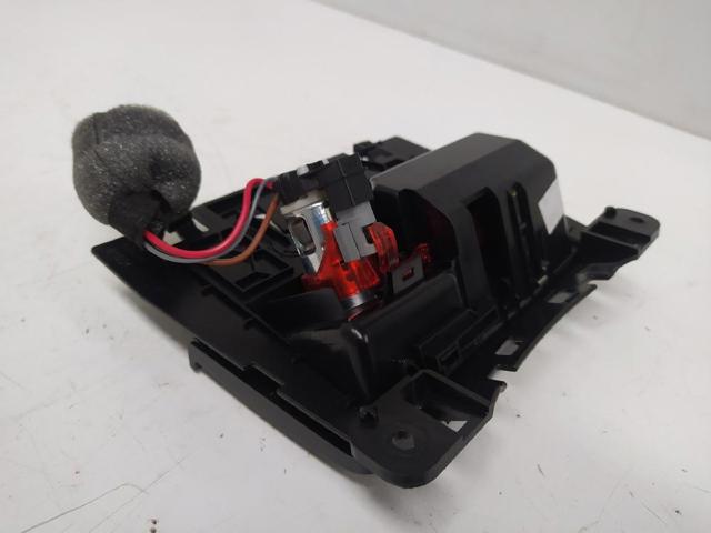 8K0857951 VAG Cenicero de la consola central  comprar en Jaén