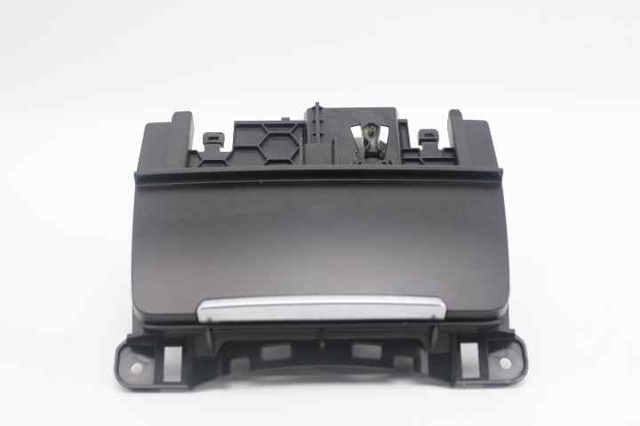 8K0857951C VAG Cenicero de la consola central comprar Bilbao