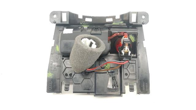VAG 8K0857951C Cenicero de la consola central  en stock Valencia