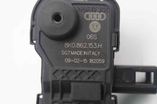 8K0862153H VAG Cerradura de la tapa del depósito de combustible  comprar en Jaén