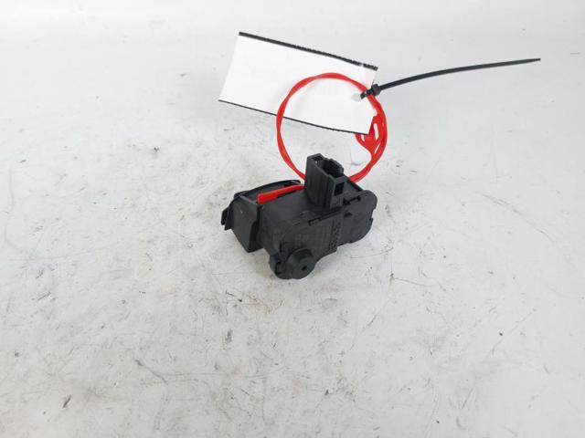 8K0862153H VAG Cerradura de la tapa del depósito de combustible comprar Madrid