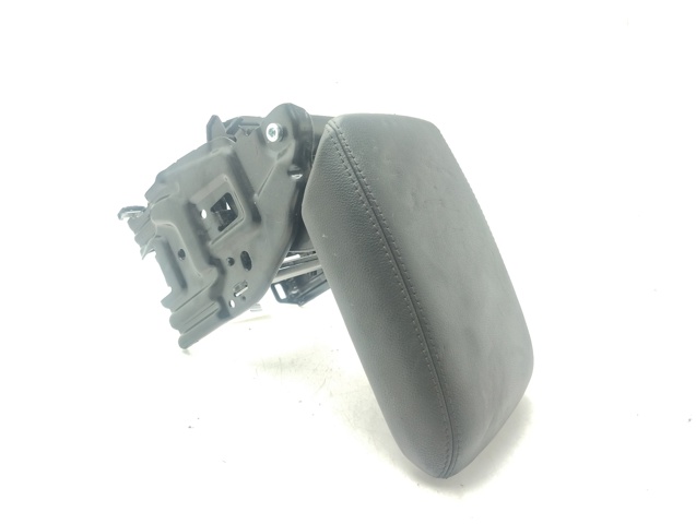 8K0864283 VAG Soporte de reposabrazos  disponible Alicante
