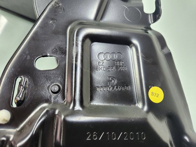 VAG 8K0864283 Soporte de reposabrazos comprar Barcelona