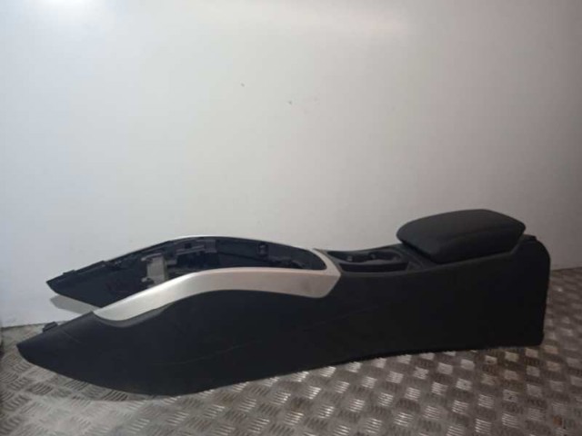 8K0864981D VAG