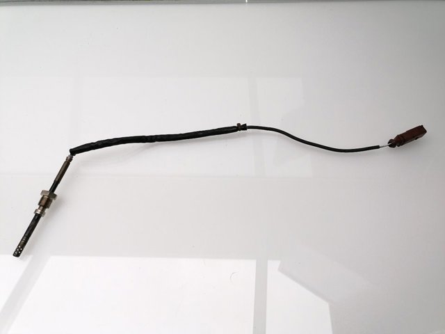 Sensor de temperatura de gases de escape antes del filtro de partículas 8K0906088 VAG