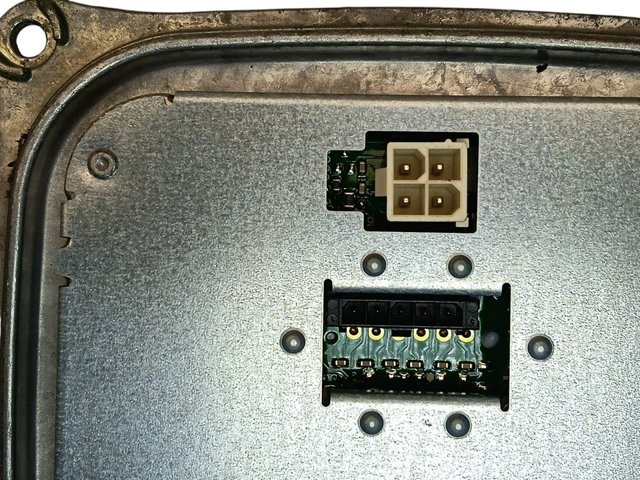 8K0907472 Módulo de control de luces de faros (ECU)  disponible Málaga