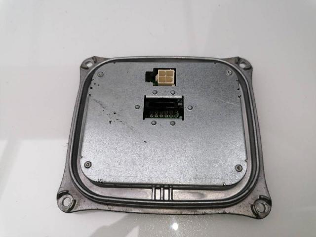 8K0907472 Módulo de control de luces de faros (ECU)  disponible Burgos