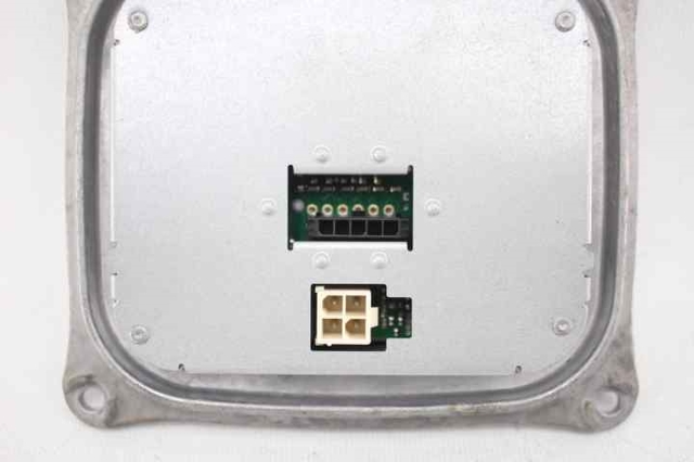8K0907472A Módulo de control de luces de faros (ECU)  comprar en Pontevedra