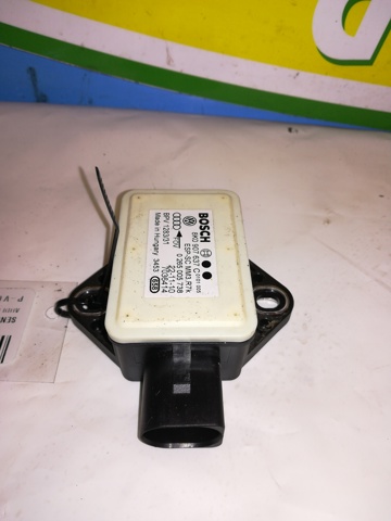 VAG 8K0907637C Sensor de aceleración lateral (ESP)  en stock Valencia