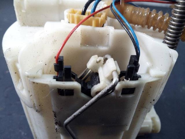 8K0919050H VAG Módulo de bomba de combustible con sensor de nivel de combustible  comprar en Oviedo