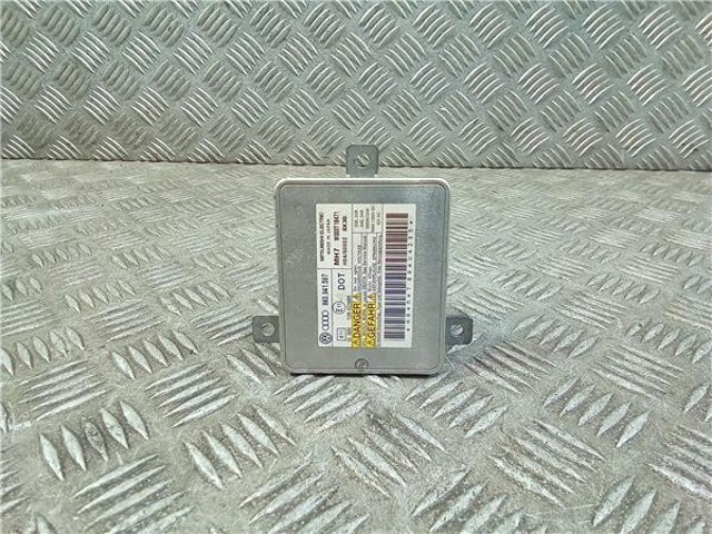 8K0941597 Unidad de control de xenón  en stock Granada