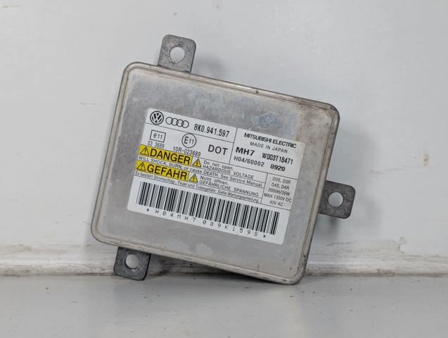 8K0941597 Unidad de control de xenón comprar Girona