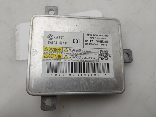 VAG 8K0941597C Unidad de control de xenón  en stock Terrassa