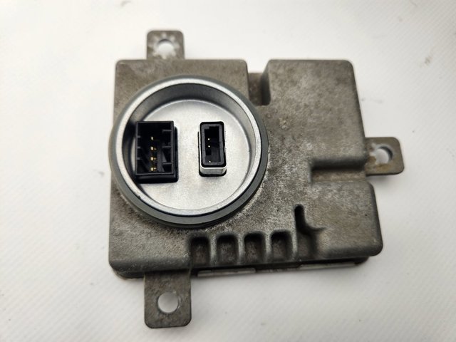 VAG 8K0941597C Unidad de control de xenón  disponible Valladolid