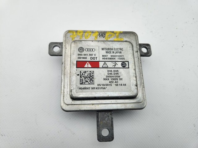8K0941597E Unidad de control de xenón comprar Sevilla