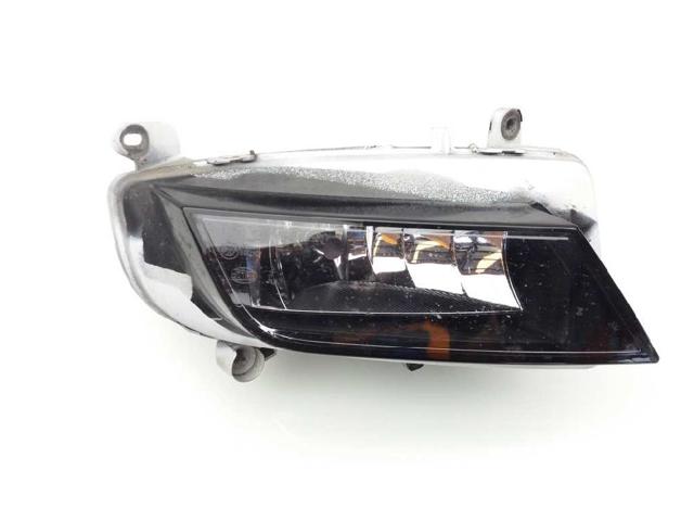 8K0941699B Luz antiniebla izquierdo comprar Almería