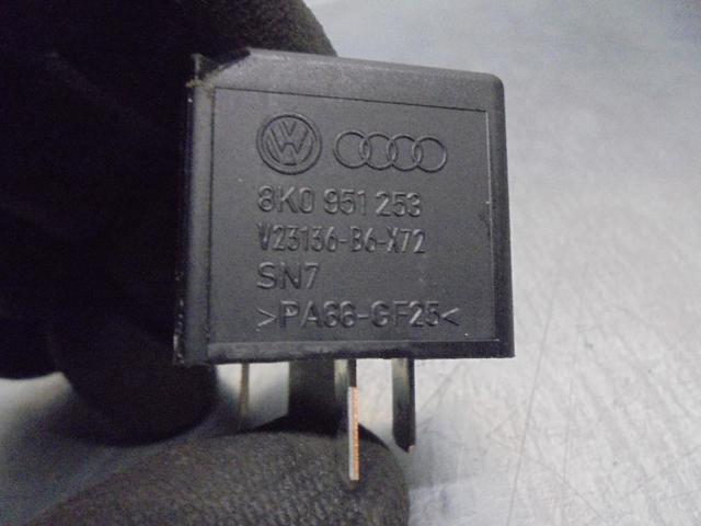 VAG 8K0951253 Relé del ventilador  comprar en Ponferrada