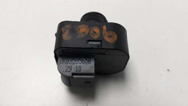8K0959565B VAG Módulo de espejos retrovisores en la puerta comprar Madrid