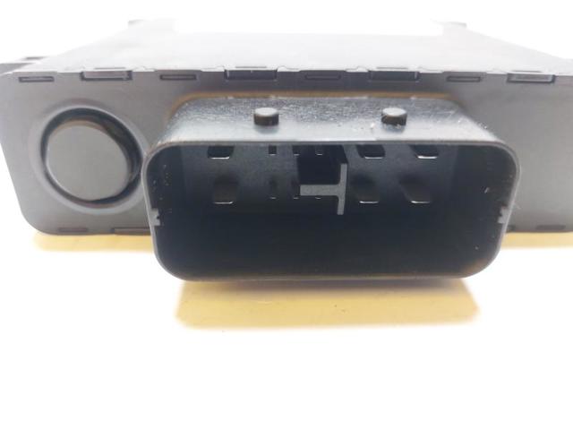 VAG 8K0959663 Estabilizador de voltaje  comprar en Ponferrada