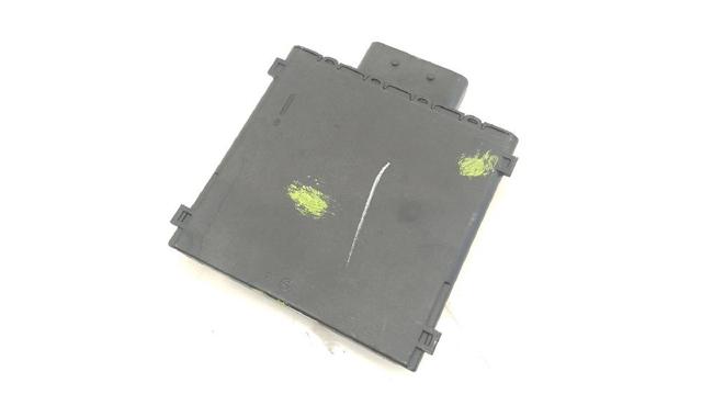 8K0959663 VAG Estabilizador de voltaje comprar Bilbao