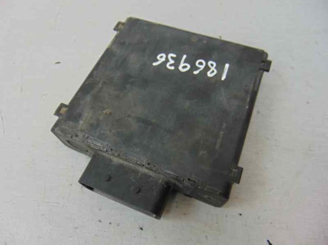 8K0959663B Estabilizador de voltaje comprar Sevilla
