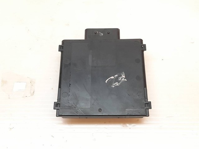 VAG 8K0959663D Estabilizador de voltaje  en stock Terrassa