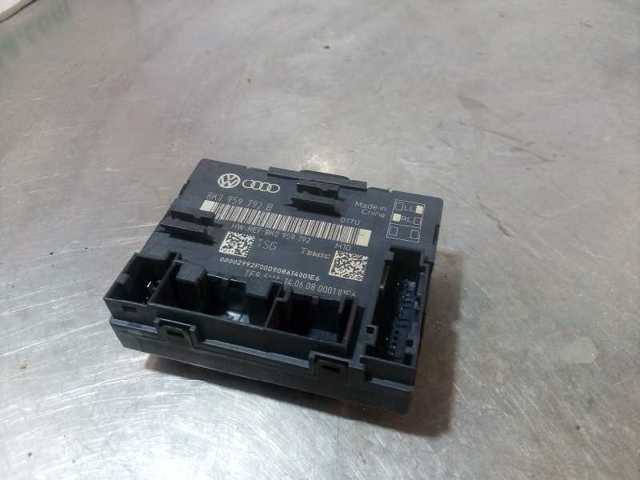 VAG 8K0959792B Unidad de confort de la puerta delantera  comprar en Ponferrada