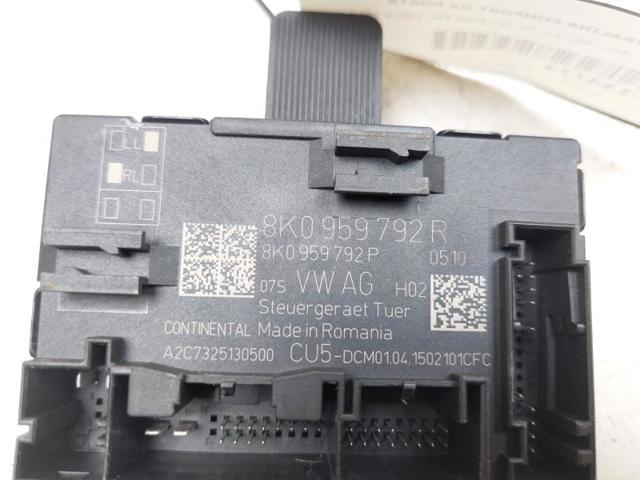 VAG 8K0959792R Unidad de confort de la puerta delantera  disponible Valladolid