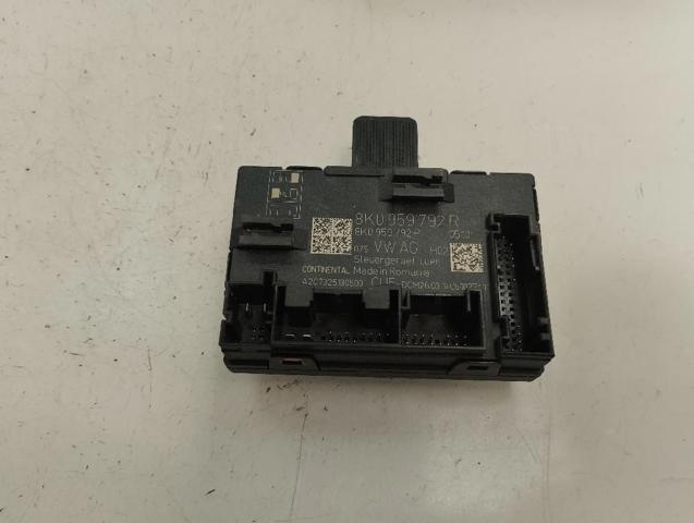 8K0959792R Unidad de confort de la puerta delantera  comprar en Zaragoza