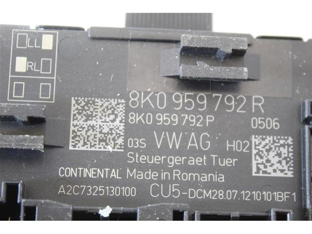 VAG 8K0959792R Unidad de confort de la puerta delantera  en stock Terrassa