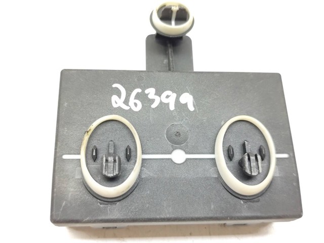 8K0959792R Unidad de confort de la puerta delantera  disponible Utrera
