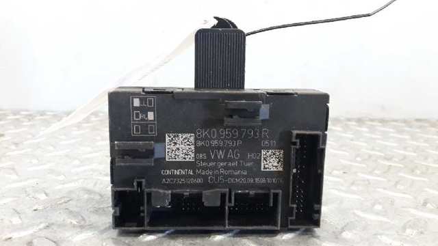 8K0959793R Unidad de confort de la puerta delantera  en stock Sabadell