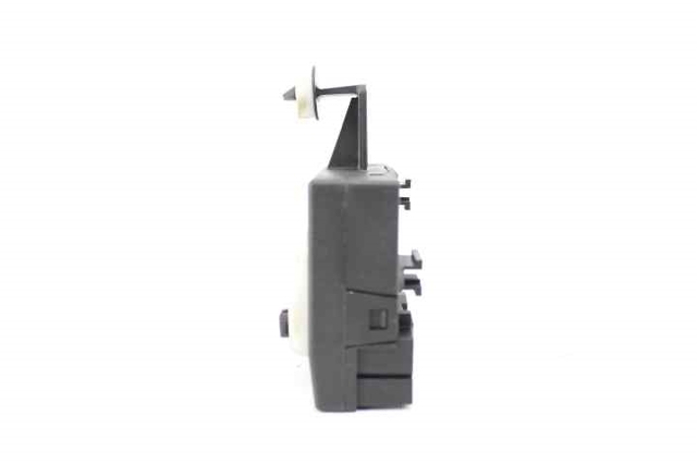 8K0959793R Unidad de confort de la puerta delantera  disponible Utrera