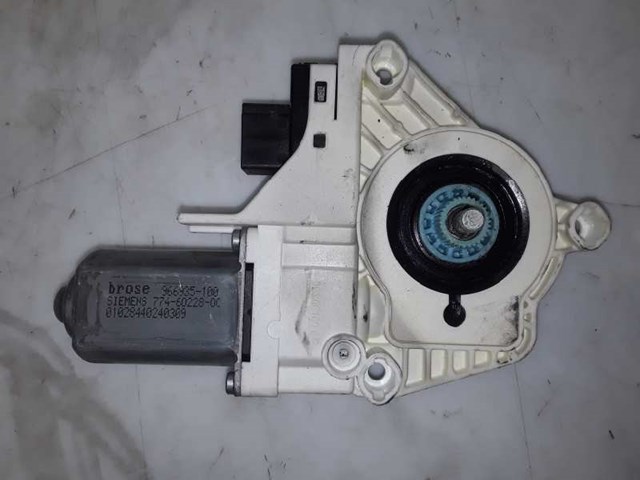 8K0959801 VAG Motor del elevalunas de la puerta delantera izquierda  comprar en Lleida