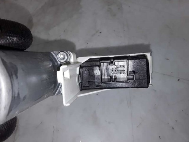8K0959801 VAG Motor del elevalunas de la puerta delantera izquierda  comprar en Lleida