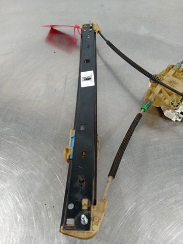 VAG 8K0959801 Motor del elevalunas de la puerta delantera izquierda  comprar en Ponferrada
